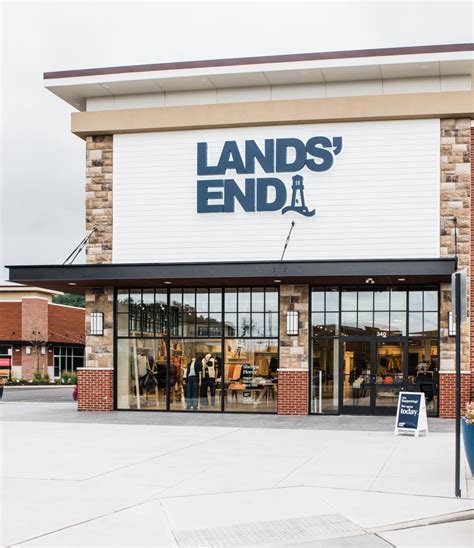Get more information for Lands' End Outlet in Schaumburg, IL. See reviews, map, get the address, and find directions. Search MapQuest. Hotels. Food. Shopping. Coffee. Grocery. Gas. Lands' End Outlet (847) 413-0100. More. Directions Advertisement. 1522 E Golf Rd